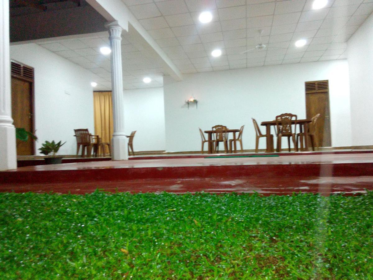 Siyapath Holiday Resort Polonnaruwa Buitenkant foto