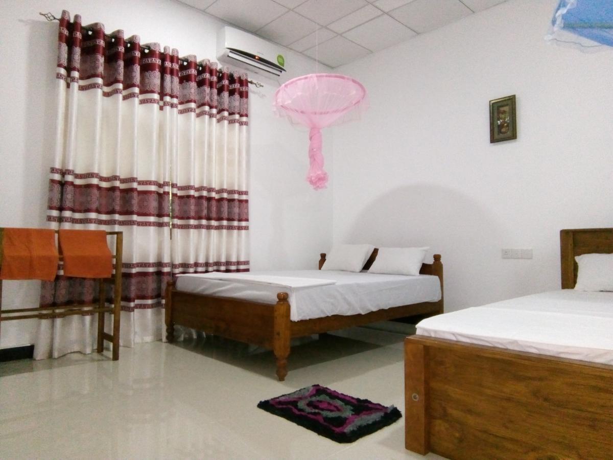 Siyapath Holiday Resort Polonnaruwa Buitenkant foto