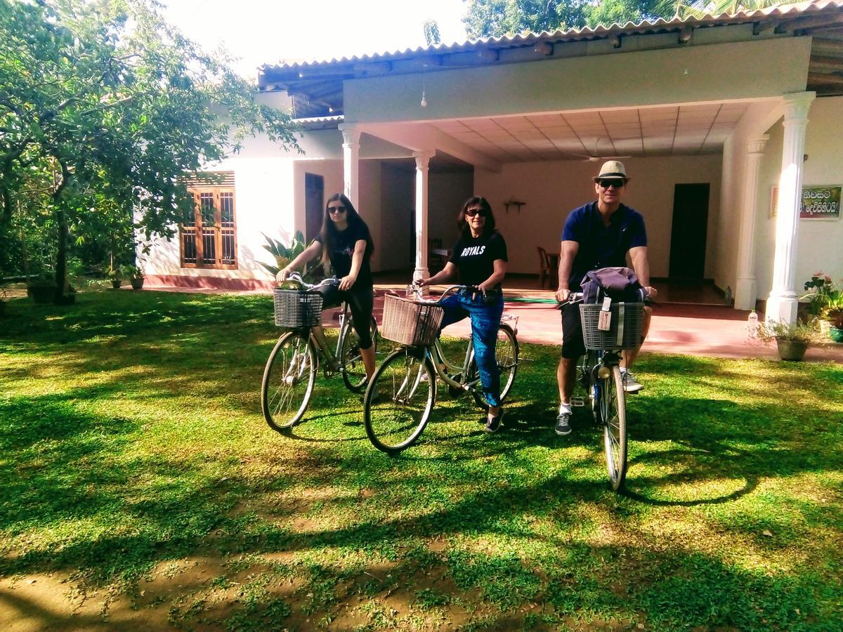 Siyapath Holiday Resort Polonnaruwa Buitenkant foto